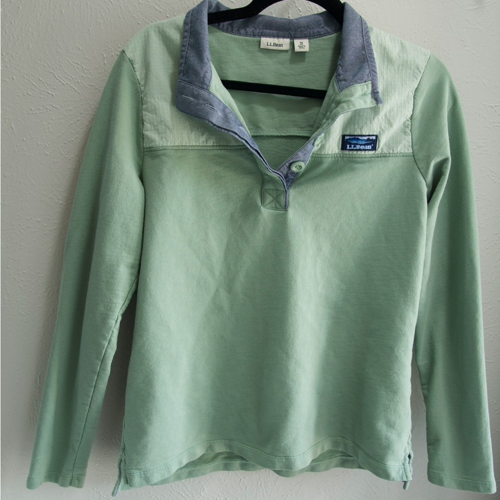 L.L. Bean Green Long Sleeve Tee